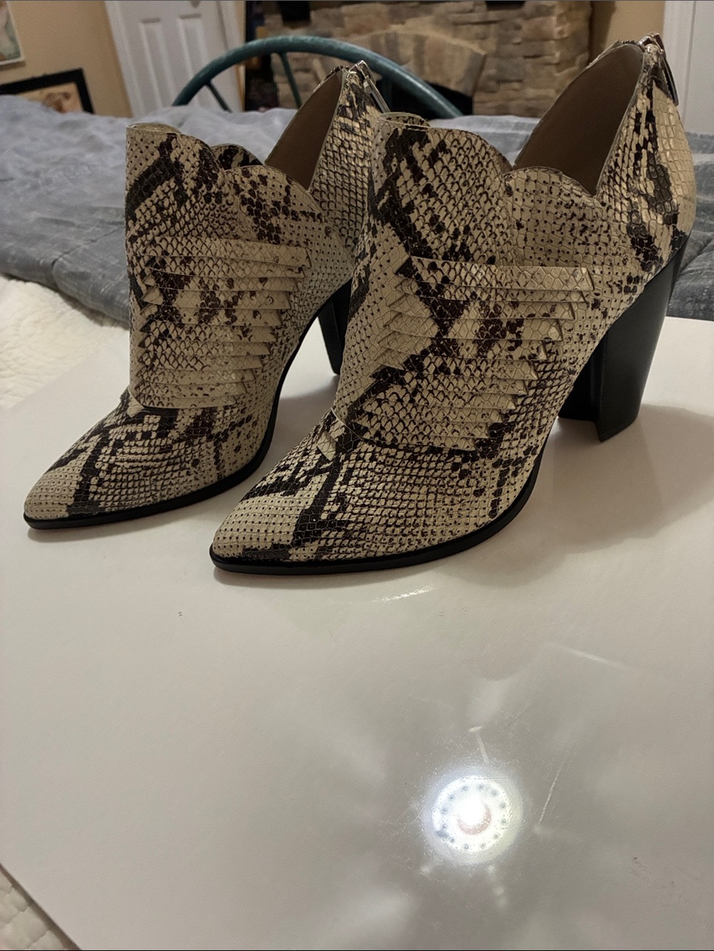 Vince Camuto Levana booties